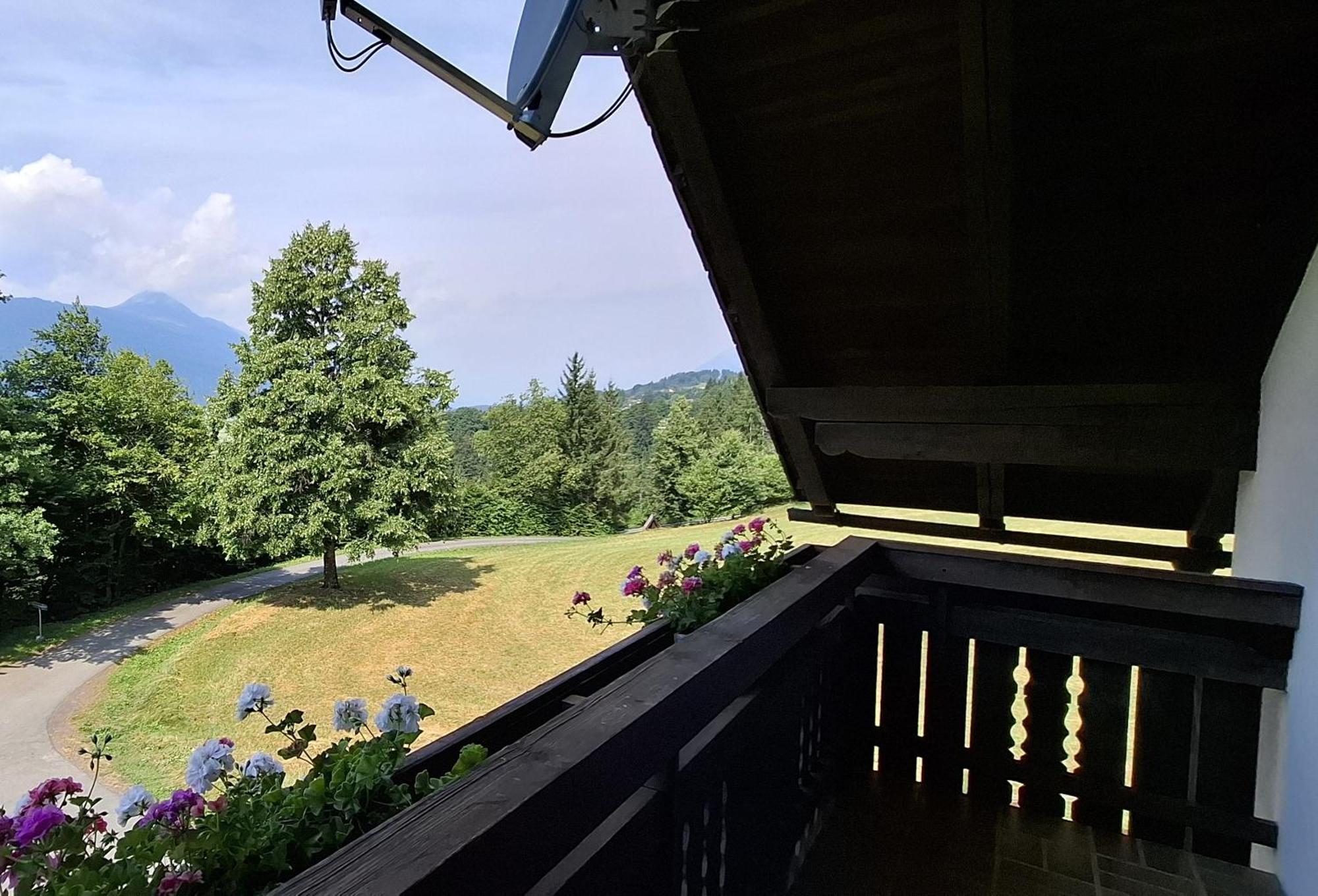 Ferienwohnungen Schloss Wasserleonburg Nötsch Zimmer foto