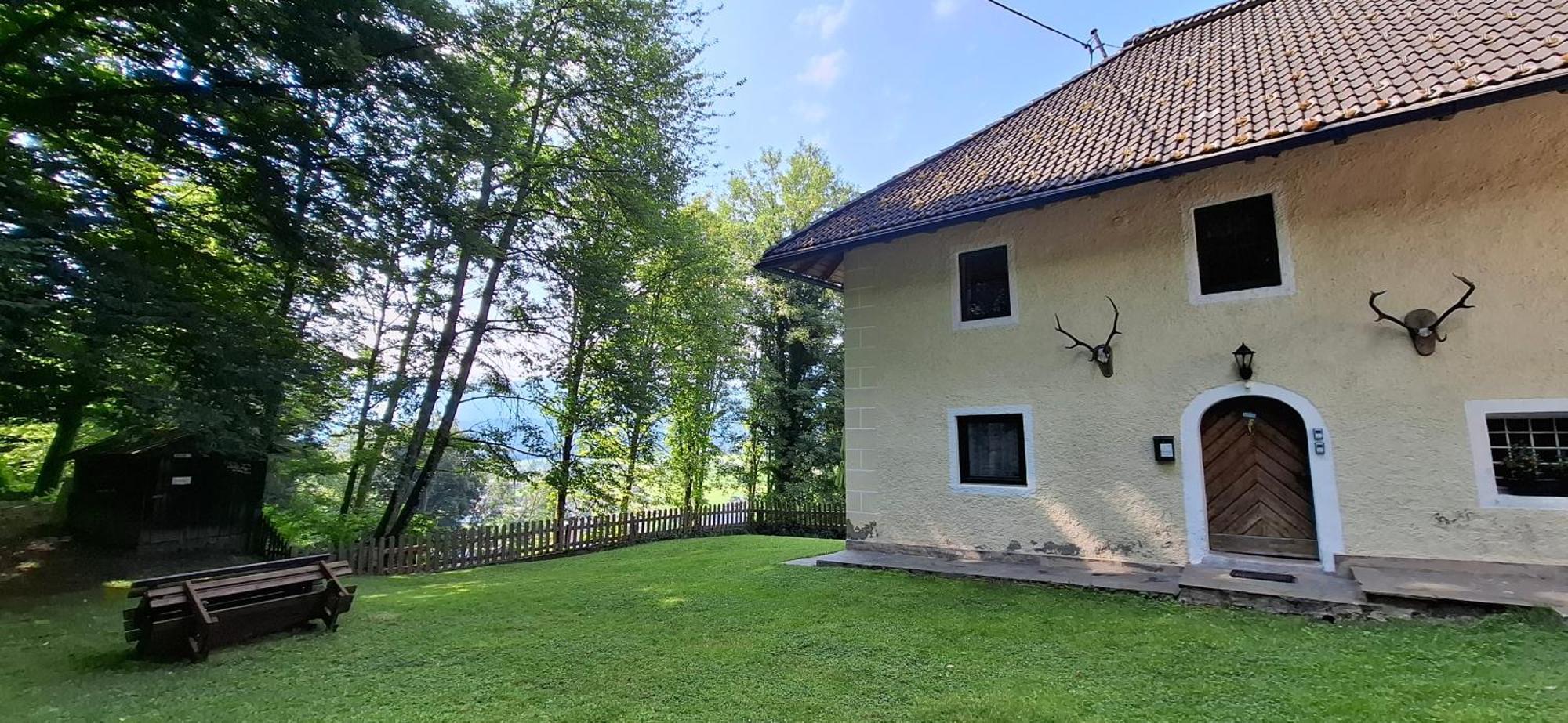 Ferienwohnungen Schloss Wasserleonburg Nötsch Zimmer foto